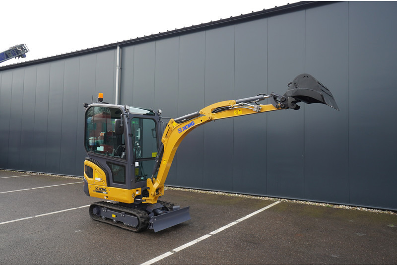 XCMG XE20E MINI CRAWLER DIGGER WITH BUCKETS - 건설기계 : 사진 4 XCMG XE20E MINI CRAWLER DIGGER WITH BUCKETS - 건설기계 : 사진 4