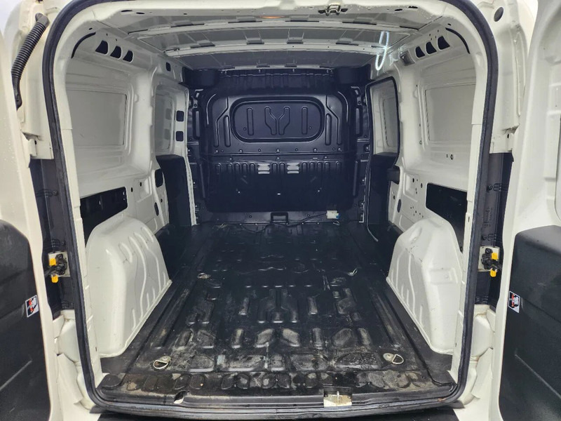 Fiat Doblò Maxi, 2017, 135000km, Airco, L2H1, Parkingsens - 소형 밴 : 사진 2 Fiat Doblò Maxi, 2017, 135000km, Airco, L2H1, Parkingsens - 소형 밴 : 사진 2