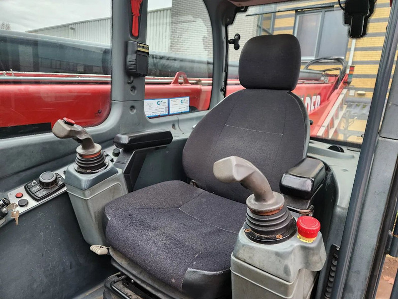MAGNI RTH5.39S, 39m,8807H, 5000kg, 2016, Airco, Remote, Like new - 로더 : 사진 3 MAGNI RTH5.39S, 39m,8807H, 5000kg, 2016, Airco, Remote, Like new - 로더 : 사진 3