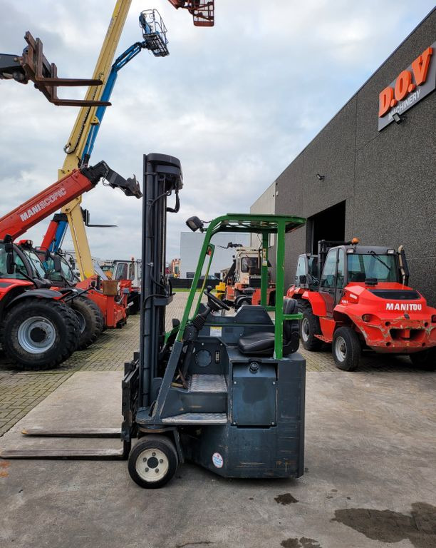 Combilift C3000CB - 디젤 지게차 : 사진 2 Combilift C3000CB - 디젤 지게차 : 사진 2