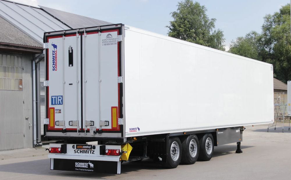 Schmitz Cargobull FP 60 Thermo King SLXi 300 / DOPPELSTOCK / Oś Podnoszona /JAK NOWA / ŚCIANA 7 CM / - 냉동 세미 트레일러 : 사진 2 Schmitz Cargobull FP 60 Thermo King SLXi 300 / DOPPELSTOCK / Oś Podnoszona /JAK NOWA / ŚCIANA 7 CM / - 냉동 세미 트레일러 : 사진 2