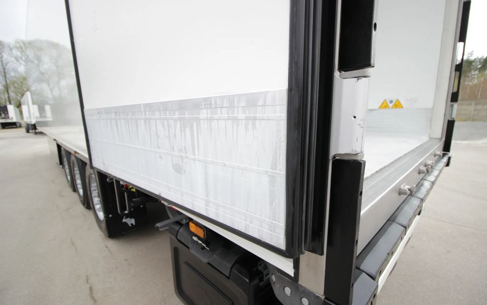 Schmitz Cargobull / Thermo King SLXe 300 / FP 60 / 7 cm Ściana / SUPER STAN / - 냉동 세미 트레일러 : 사진 5 Schmitz Cargobull / Thermo King SLXe 300 / FP 60 / 7 cm Ściana / SUPER STAN / - 냉동 세미 트레일러 : 사진 5
