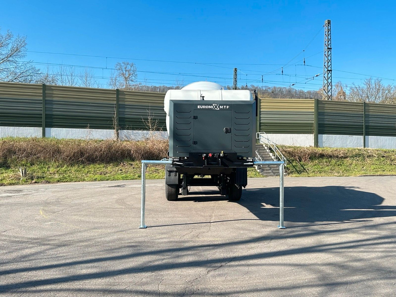 EUROMIX MTP - 10m³ Betonmischer-Auflieger - 콘크리트 믹서 트럭 : 사진 2 EUROMIX MTP - 10m³ Betonmischer-Auflieger - 콘크리트 믹서 트럭 : 사진 2