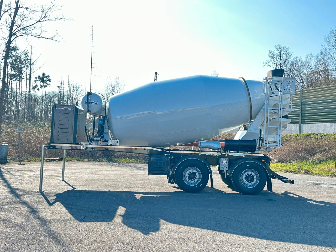 EUROMIX MTP - 10m³ Betonmischer-Auflieger - 콘크리트 믹서 트럭 : 사진 5 EUROMIX MTP - 10m³ Betonmischer-Auflieger - 콘크리트 믹서 트럭 : 사진 5