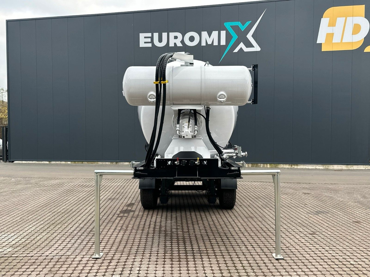 EUROMIX MTP - Fahrmischer EM 10 L 2-Achser - 세미 트레일러 : 사진 3 EUROMIX MTP - Fahrmischer EM 10 L 2-Achser - 세미 트레일러 : 사진 3