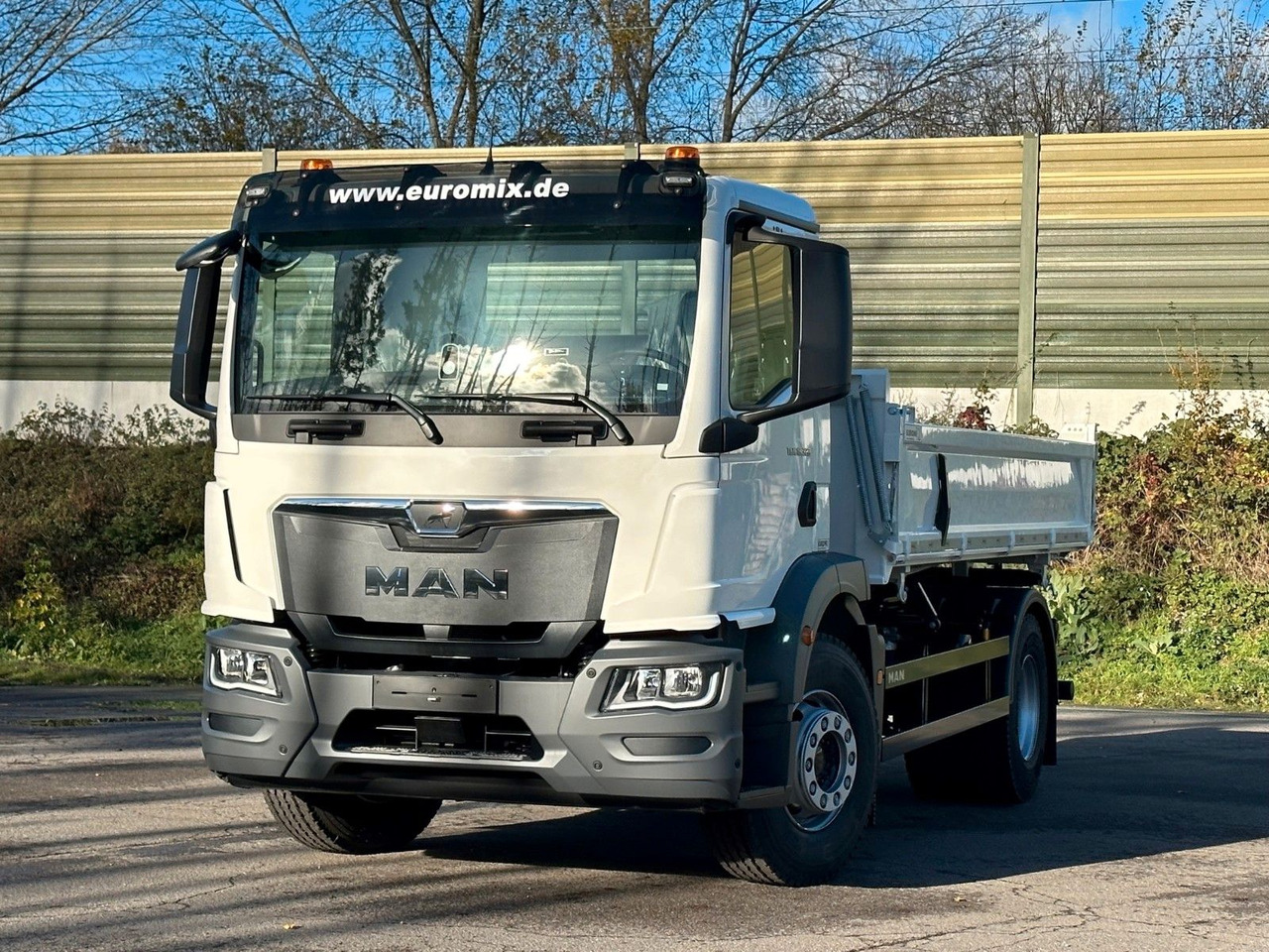 MAN TGM 18.320 4X2 / Euro 6e 3-Seiten-Kipper - 덤프트럭 : 사진 4 MAN TGM 18.320 4X2 / Euro 6e 3-Seiten-Kipper - 덤프트럭 : 사진 4