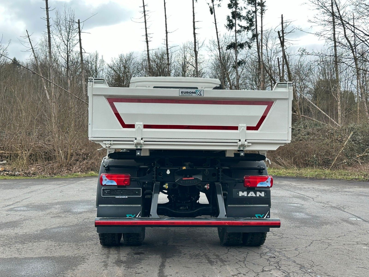MAN TGM 18.320 4X4 Euro 6e Euromix 3-Seiten-Kipper - 덤프트럭 : 사진 5 MAN TGM 18.320 4X4 Euro 6e Euromix 3-Seiten-Kipper - 덤프트럭 : 사진 5