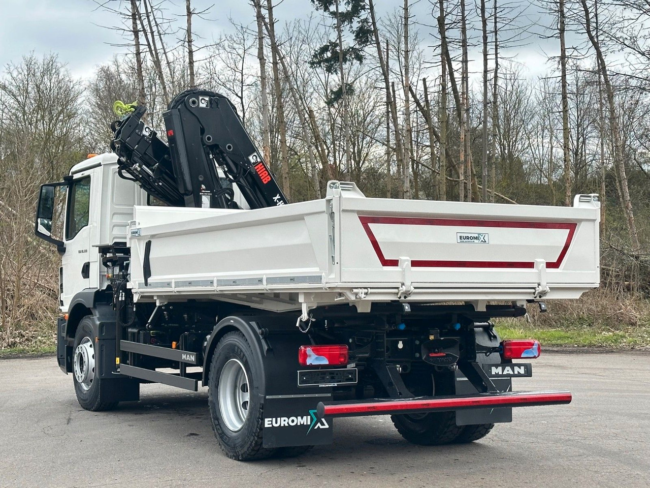 MAN TGM 18.320 4x2 Euro6e Hiab X-HiDuo 138DS-3 - 덤프트럭, 크레인 트럭 : 사진 4 MAN TGM 18.320 4x2 Euro6e Hiab X-HiDuo 138DS-3 - 덤프트럭, 크레인 트럭 : 사진 4