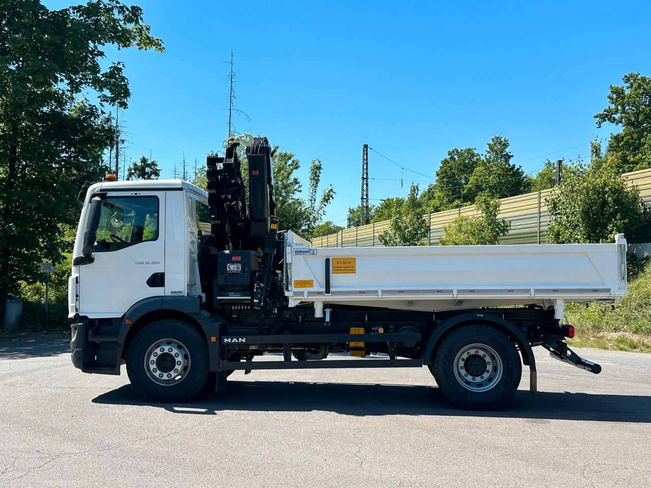 MAN TGM 18.320 4x2 Euro6e Hiab X-HiDuo 138DS-4 - 덤프트럭, 크레인 트럭 : 사진 3 MAN TGM 18.320 4x2 Euro6e Hiab X-HiDuo 138DS-4 - 덤프트럭, 크레인 트럭 : 사진 3
