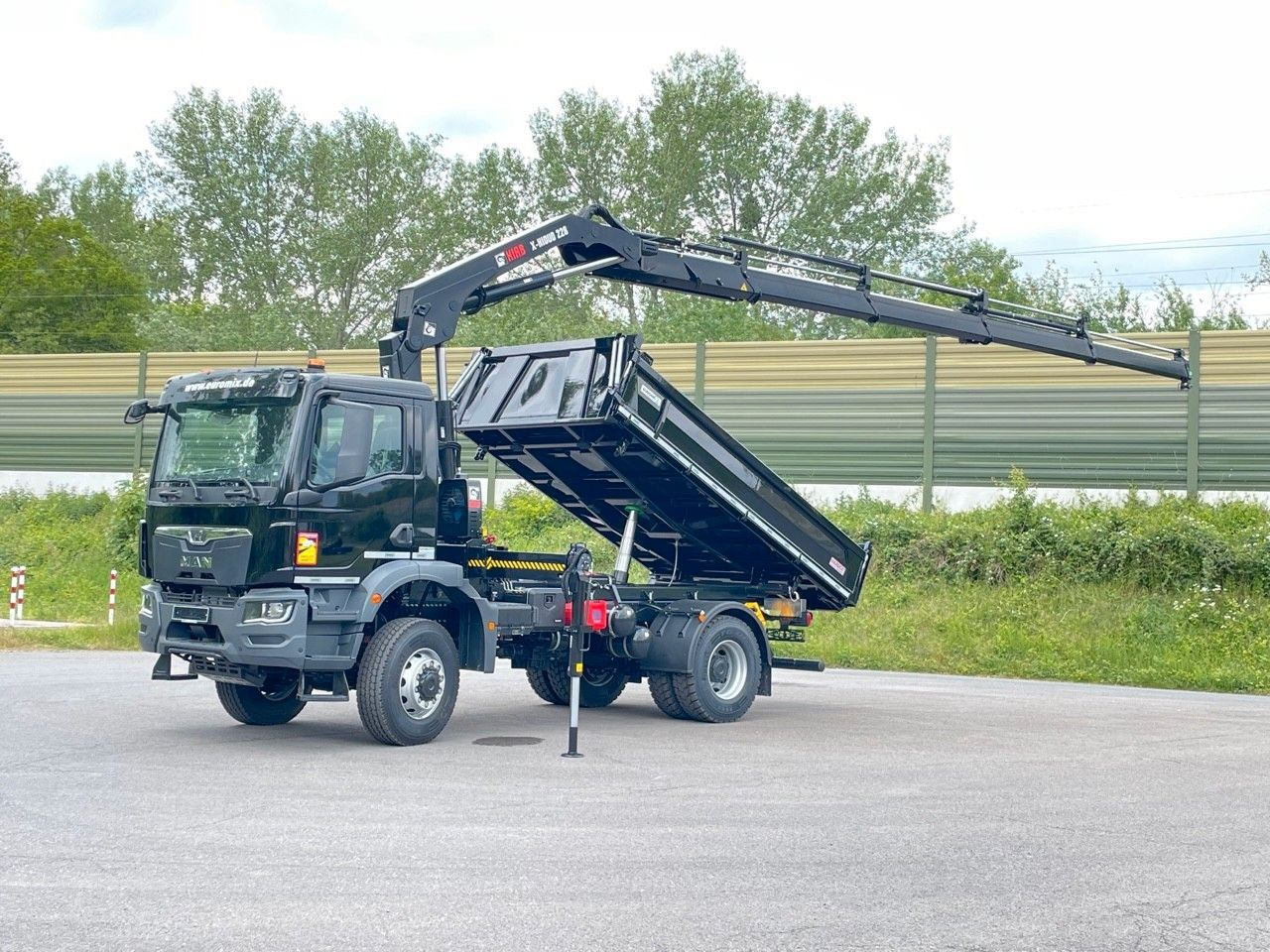 MAN TGM 18.320 4x4 Euro6e Hiab X Hiduo 228-4 - 덤프트럭, 크레인 트럭 : 사진 1 MAN TGM 18.320 4x4 Euro6e Hiab X Hiduo 228-4 - 덤프트럭, 크레인 트럭 : 사진 1