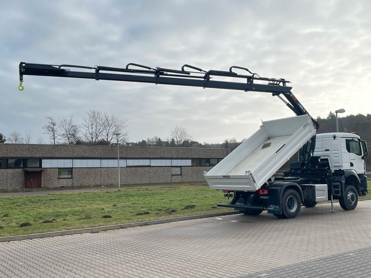 MAN TGS 18.400 TG3 4x4 Euro6e Hiab X-HiDuo 138DS-4 - 덤프트럭, 크레인 트럭 : 사진 5 MAN TGS 18.400 TG3 4x4 Euro6e Hiab X-HiDuo 138DS-4 - 덤프트럭, 크레인 트럭 : 사진 5