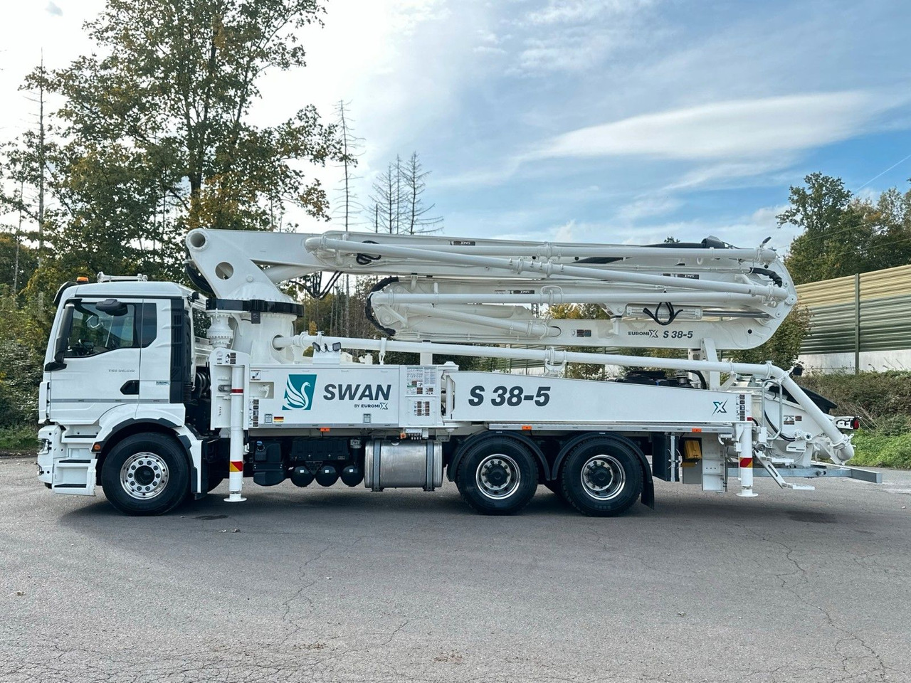 MAN TGS 26.510 6x4 SWAN TSP 38-5 160RZ ( 38m ) MAN TGS 26.510 6x4 SWAN TSP 38-5 160RZ ( 38m ) - 콘크리트 펌프 트럭 : 사진 2 MAN TGS 26.510 6x4 SWAN TSP 38-5 160RZ ( 38m ) MAN TGS 26.510 6x4 SWAN TSP 38-5 160RZ ( 38m ) - 콘크리트 펌프 트럭 : 사진 2