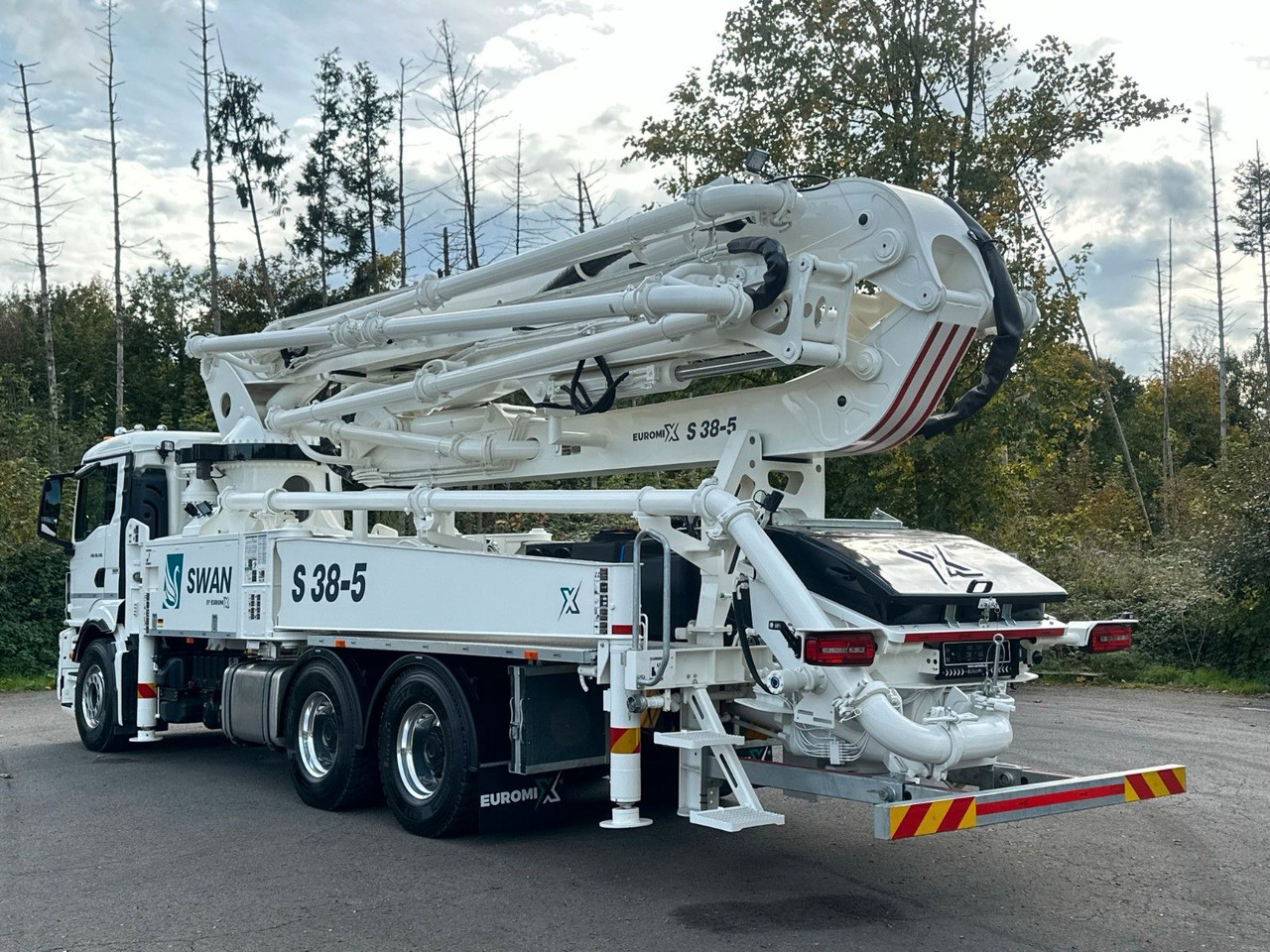 MAN TGS 26.510 6x4 SWAN TSP 38-5 160RZ ( 38m ) - 콘크리트 믹서 트럭 : 사진 4 MAN TGS 26.510 6x4 SWAN TSP 38-5 160RZ ( 38m ) - 콘크리트 믹서 트럭 : 사진 4