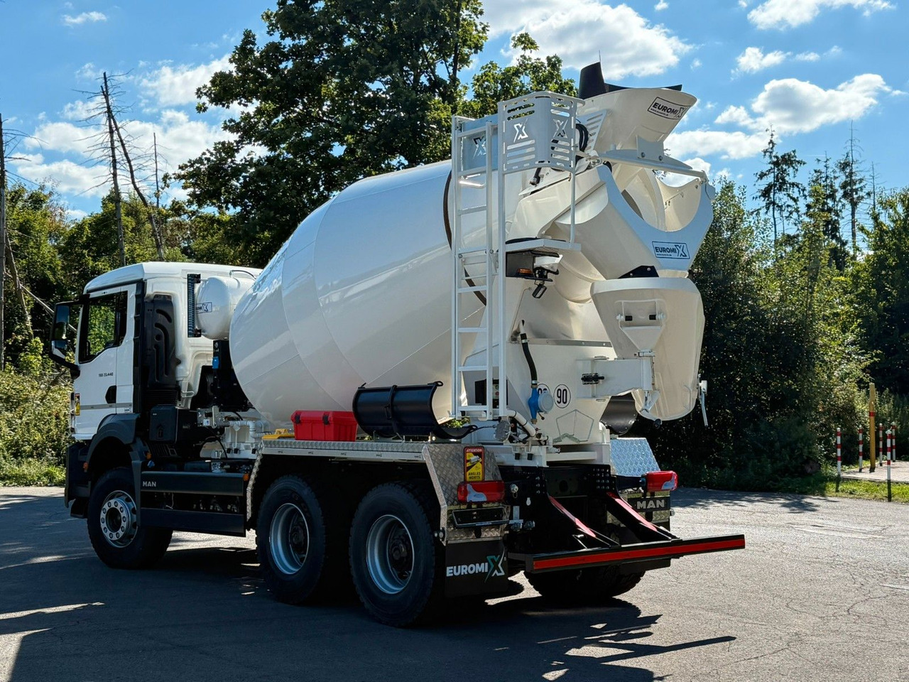 MAN TGS 33.440 / 6X4 Euro6e Euromix MTP EM 7 L - 콘크리트 믹서 트럭 : 사진 5 MAN TGS 33.440 / 6X4 Euro6e Euromix MTP EM 7 L - 콘크리트 믹서 트럭 : 사진 5