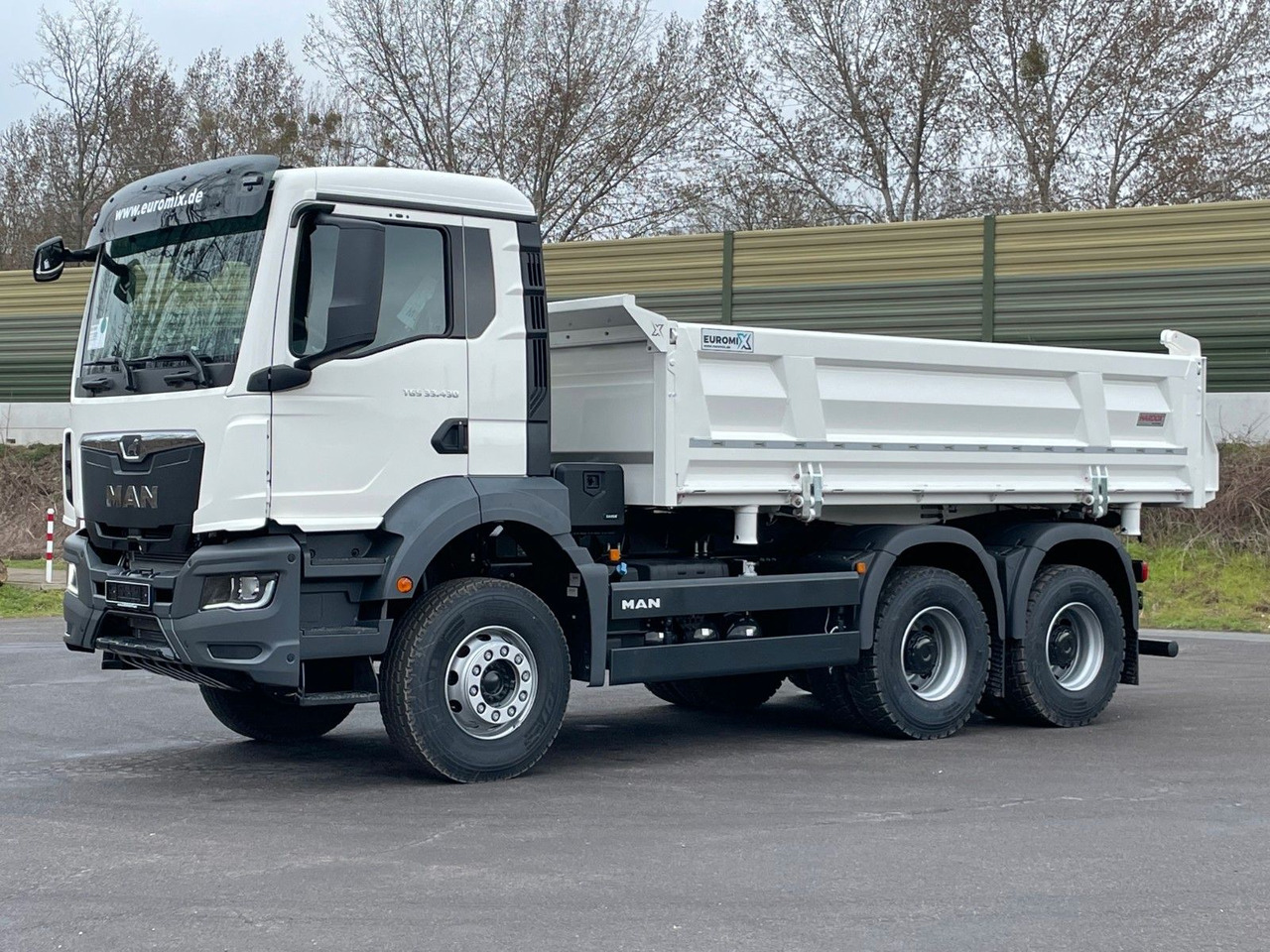 MAN TGS 33.440 6x4 /Euro6 Bordmatik EuromixMTP MAN TGS 33.440 6x4 /Euro6 Bordmatik EuromixMTP - 덤프트럭 : 사진 5 MAN TGS 33.440 6x4 /Euro6 Bordmatik EuromixMTP MAN TGS 33.440 6x4 /Euro6 Bordmatik EuromixMTP - 덤프트럭 : 사진 5