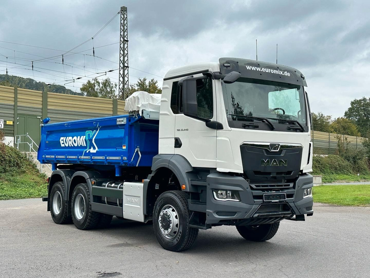 MAN TGS 33.440 6x6 /Euro6 3-Seiten-Kipper EuromixMTP - 덤프트럭 : 사진 3 MAN TGS 33.440 6x6 /Euro6 3-Seiten-Kipper EuromixMTP - 덤프트럭 : 사진 3