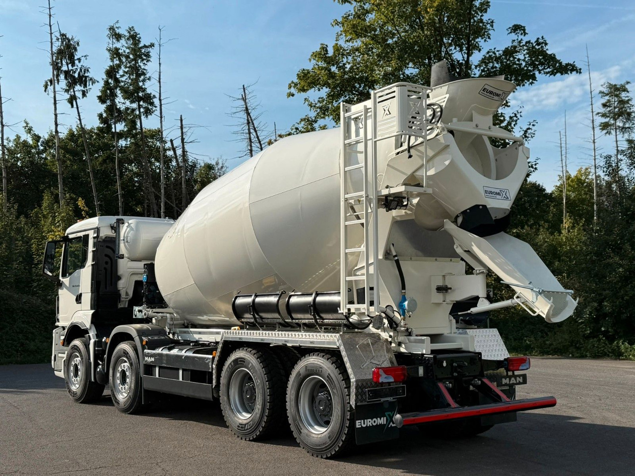 MAN TGS 35.470 BB 8X4 EuromixMTP EM 10 L - 콘크리트 믹서 트럭 : 사진 4 MAN TGS 35.470 BB 8X4 EuromixMTP EM 10 L - 콘크리트 믹서 트럭 : 사진 4