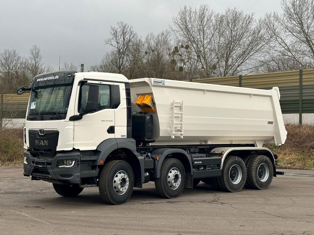 MAN TGS 41.400 8x4 / EUROMIX MTP 20m³/ EURO 5 MAN TGS 41.400 8x4 / EUROMIX MTP 20m³/ EURO 5 - 덤프트럭 : 사진 2 MAN TGS 41.400 8x4 / EUROMIX MTP 20m³/ EURO 5 MAN TGS 41.400 8x4 / EUROMIX MTP 20m³/ EURO 5 - 덤프트럭 : 사진 2