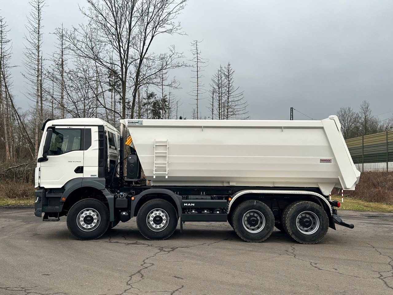 MAN TGS 41.400 8x4 / EUROMIX MTP 20m³/ EURO 5 - 덤프트럭 : 사진 3 MAN TGS 41.400 8x4 / EUROMIX MTP 20m³/ EURO 5 - 덤프트럭 : 사진 3