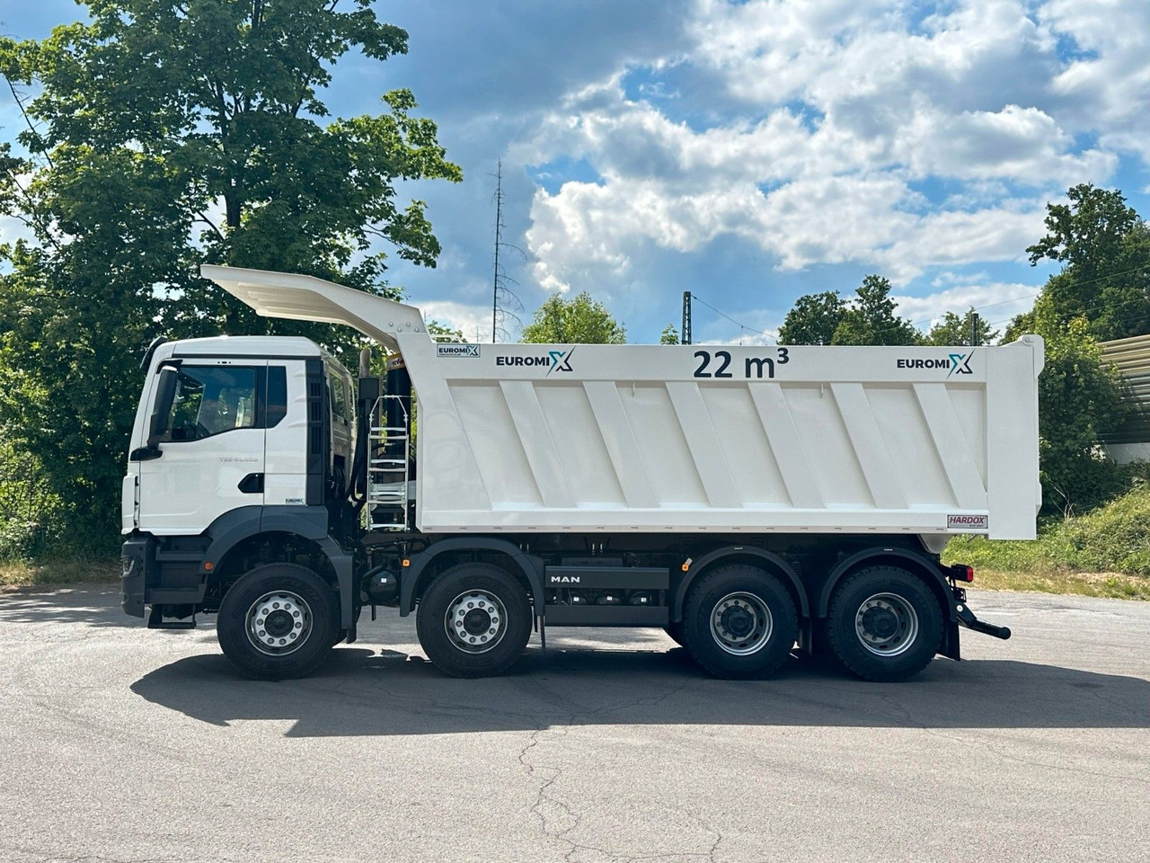 MAN TGS 41.400 8x4 / EUROMIX MTP 22m³/ Eckige Mulde - 덤프트럭 : 사진 3 MAN TGS 41.400 8x4 / EUROMIX MTP 22m³/ Eckige Mulde - 덤프트럭 : 사진 3
