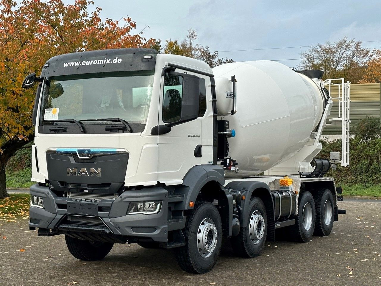MAN TGS 41.440 8x4 /Euro6e Euromix EM 10 L - 콘크리트 믹서 트럭 : 사진 2 MAN TGS 41.440 8x4 /Euro6e Euromix EM 10 L - 콘크리트 믹서 트럭 : 사진 2