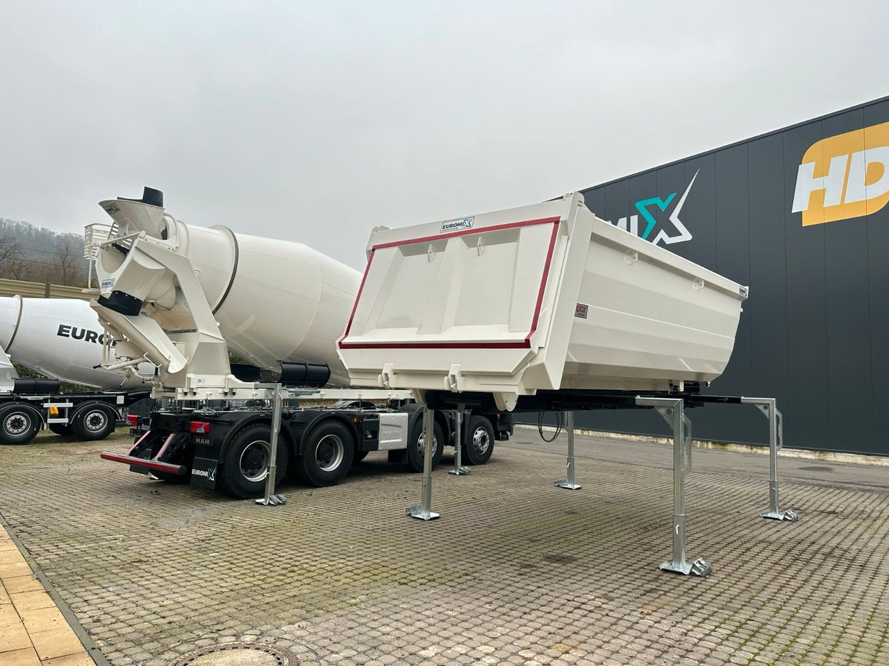 MAN TGS 41.480 8x4 WECHSELSYSTEM KIPPER+MISCHER - 콘크리트 믹서 트럭, 티퍼 본체 : 사진 5 MAN TGS 41.480 8x4 WECHSELSYSTEM KIPPER+MISCHER - 콘크리트 믹서 트럭, 티퍼 본체 : 사진 5
