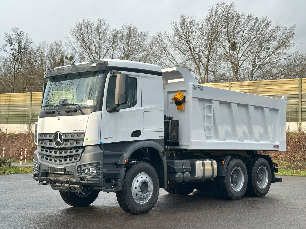 Mercedes-Benz 4048 6X4 Arcos 5 EuromixMTP Dumper Kipper - 덤프트럭 : 사진 4 Mercedes-Benz 4048 6X4 Arcos 5 EuromixMTP Dumper Kipper - 덤프트럭 : 사진 4