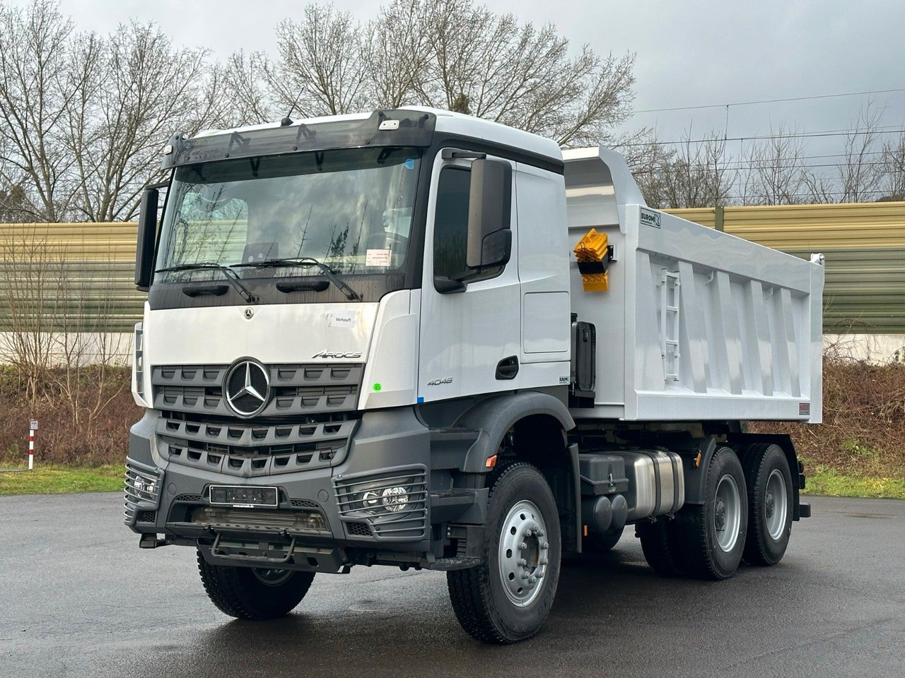 Mercedes-Benz 4048 6X4 Arcos 5 EuromixMTP Dumper Kipper - 덤프트럭 : 사진 2 Mercedes-Benz 4048 6X4 Arcos 5 EuromixMTP Dumper Kipper - 덤프트럭 : 사진 2