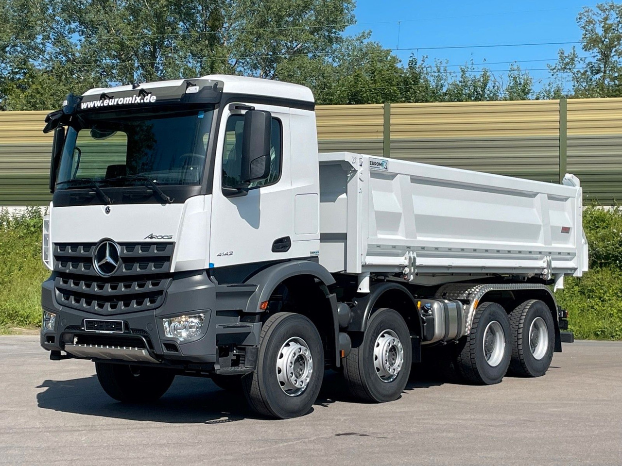 Mercedes-Benz 4145 8X4 Euromix EMT 3-Seiten-Kipper - 덤프트럭 : 사진 1 Mercedes-Benz 4145 8X4 Euromix EMT 3-Seiten-Kipper - 덤프트럭 : 사진 1