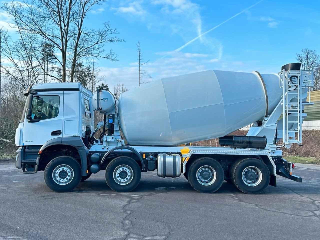 Mercedes-Benz Arocs 5 3743 8X4 / Euro6e EuromixMTP EM 10 L - 콘크리트 믹서 트럭 : 사진 3 Mercedes-Benz Arocs 5 3743 8X4 / Euro6e EuromixMTP EM 10 L - 콘크리트 믹서 트럭 : 사진 3