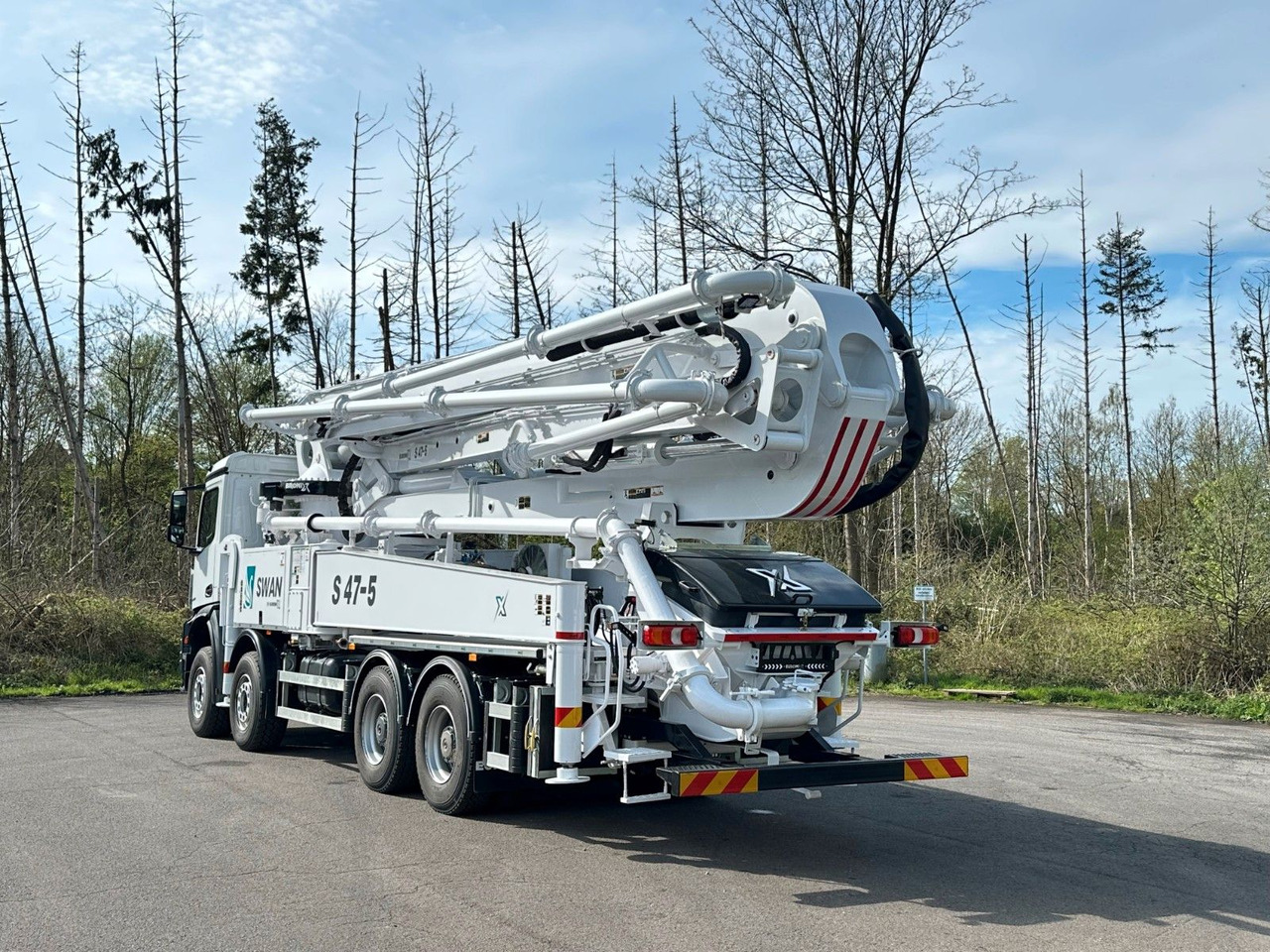 Mercedes-Benz Arocs 5 4542 8x4 SWAN TSP 47-5 160RZ ( 47m ) - 콘크리트 믹서 트럭 : 사진 4 Mercedes-Benz Arocs 5 4542 8x4 SWAN TSP 47-5 160RZ ( 47m ) - 콘크리트 믹서 트럭 : 사진 4