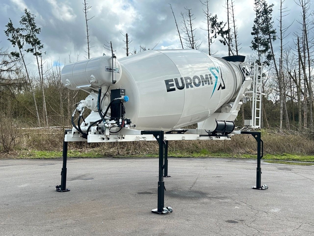 Mercedes-Benz EuromixMTP Fahrmischer Aufbauten Mercedes-Benz EuromixMTP Fahrmischer Aufbauten - 콘크리트 믹서 트럭 : 사진 5 Mercedes-Benz EuromixMTP Fahrmischer Aufbauten Mercedes-Benz EuromixMTP Fahrmischer Aufbauten - 콘크리트 믹서 트럭 : 사진 5