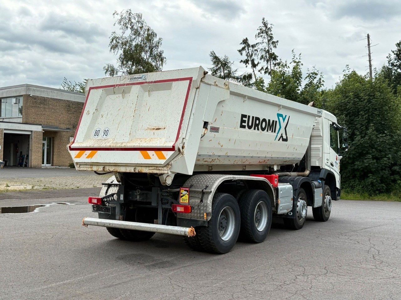 Volvo FMX 430 8X4 EuromixMTP 16m³ Hydraulische Klappe - 덤프트럭 : 사진 5 Volvo FMX 430 8X4 EuromixMTP 16m³ Hydraulische Klappe - 덤프트럭 : 사진 5