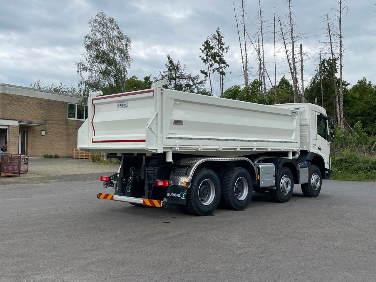 Volvo FMX 500 8X4 Retarder EuromixMTP Kipper - 덤프트럭 : 사진 4 Volvo FMX 500 8X4 Retarder EuromixMTP Kipper - 덤프트럭 : 사진 4