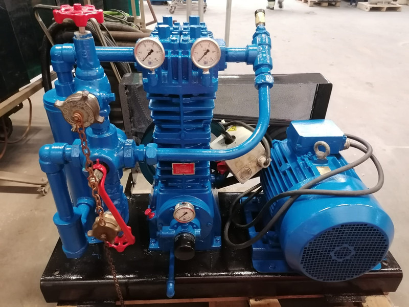 Blackmer LB361B Used and reconditioned compressor Gas, Lpg, Gpl, Gaz, Propane, Butane Gas, Lpg, Gpl, Gaz, Propane, Butane ID 5.10 - 엔진 및 부품 트럭 용 : 사진 1 Blackmer LB361B Used and reconditioned compressor Gas, Lpg, Gpl, Gaz, Propane, Butane Gas, Lpg, Gpl, Gaz, Propane, Butane ID 5.10 - 엔진 및 부품 트럭 용 : 사진 1