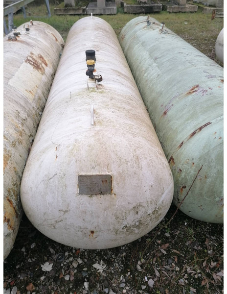 De Visser gastank Used Propane/Butane LPG tanks 1600 L (0,8 ton) Used ID 1.200 - 연료 탱크 : 사진 2 De Visser gastank Used Propane/Butane LPG tanks 1600 L (0,8 ton) Used ID 1.200 - 연료 탱크 : 사진 2