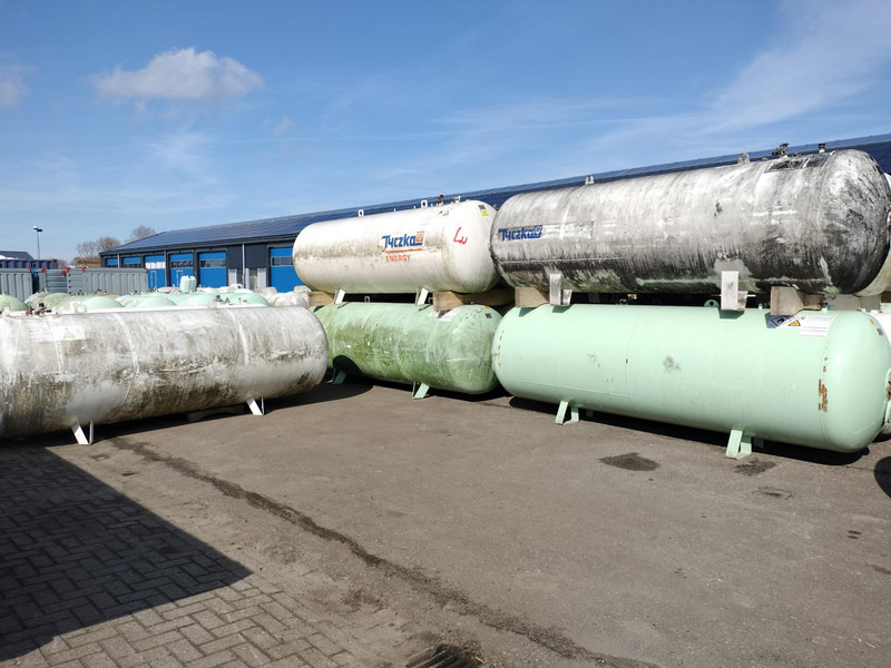 De Visser used 2700L & 4850L gastanks - Gas, Gaz, LPG, GPL, Propane, Butane tanks aboveground Used tanks - 연료 탱크 : 사진 4 De Visser used 2700L & 4850L gastanks - Gas, Gaz, LPG, GPL, Propane, Butane tanks aboveground Used tanks - 연료 탱크 : 사진 4