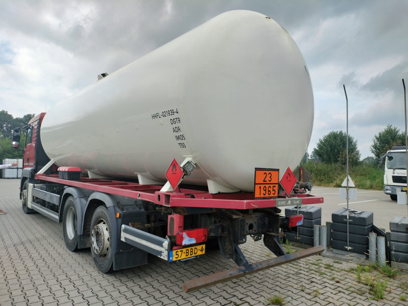 MAN TGS 26.400 6x2-4 LL 26900 Liter Gas tank truck ID 2.168 Rootselaar, flowmeter, pump - 유조트럭 : 사진 5 MAN TGS 26.400 6x2-4 LL 26900 Liter Gas tank truck ID 2.168 Rootselaar, flowmeter, pump - 유조트럭 : 사진 5