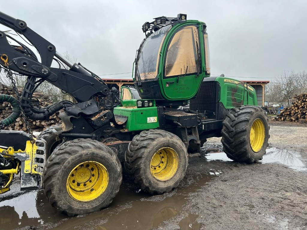 John Deere 1170 E - 산림용 수확기 : 사진 5 John Deere 1170 E - 산림용 수확기 : 사진 5