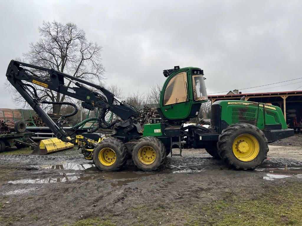 John Deere 1170 E - 산림용 수확기 : 사진 4 John Deere 1170 E - 산림용 수확기 : 사진 4