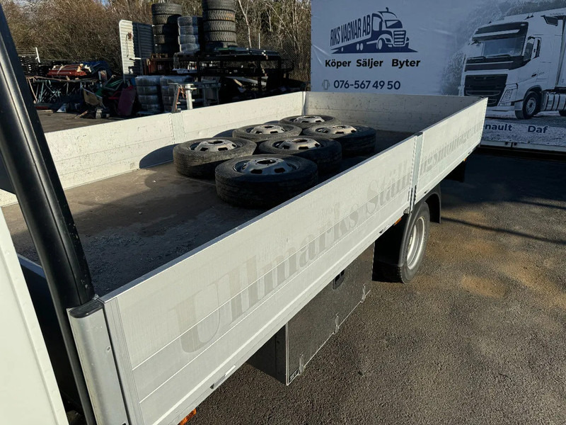 Iveco Daily 35C18, Flatbed-truck, 3.0TDi, 2022 - 드롭사이드/ 플랫베드 트럭 : 사진 4 Iveco Daily 35C18, Flatbed-truck, 3.0TDi, 2022 - 드롭사이드/ 플랫베드 트럭 : 사진 4