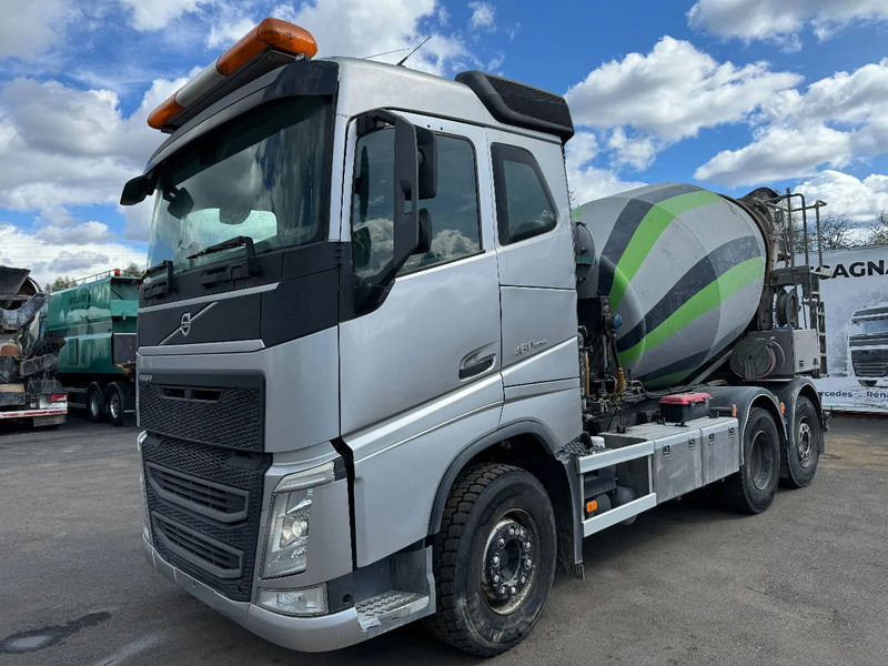 Volvo FH 460 6x2*4, Euro 6, Mixer with Hydraulic-slide, 2013 - 콘크리트 믹서 트럭 : 사진 3 Volvo FH 460 6x2*4, Euro 6, Mixer with Hydraulic-slide, 2013 - 콘크리트 믹서 트럭 : 사진 3