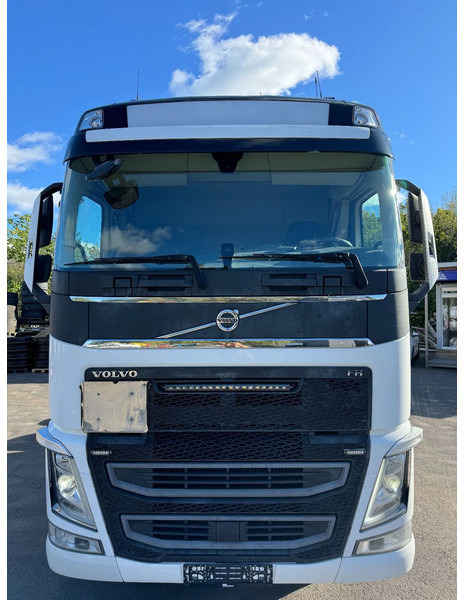 Volvo FH 540 8x2*4, ADR, Chassi (ex. Gas tank-truck), 2018 - 캡 새시 트럭 : 사진 2 Volvo FH 540 8x2*4, ADR, Chassi (ex. Gas tank-truck), 2018 - 캡 새시 트럭 : 사진 2