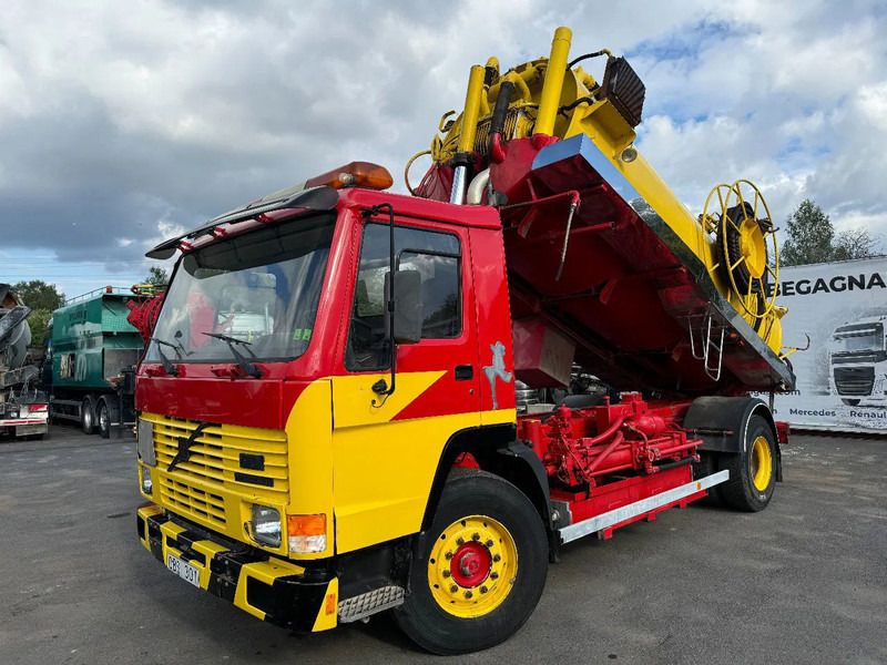 Volvo FL 10.320 12m3 Sludge / Vacuum & High Pressure-Truck, YM: 1990 - 진공 흡입 트럭 : 사진 3 Volvo FL 10.320 12m3 Sludge / Vacuum & High Pressure-Truck, YM: 1990 - 진공 흡입 트럭 : 사진 3