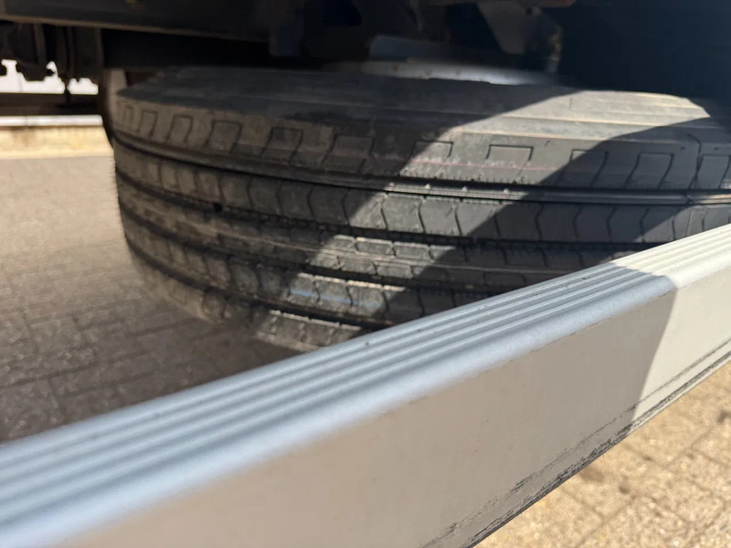 DAF LF 55.220 **EURO 4-MANUAL GEARBOX** - 박스 트럭 : 사진 5 DAF LF 55.220 **EURO 4-MANUAL GEARBOX** - 박스 트럭 : 사진 5