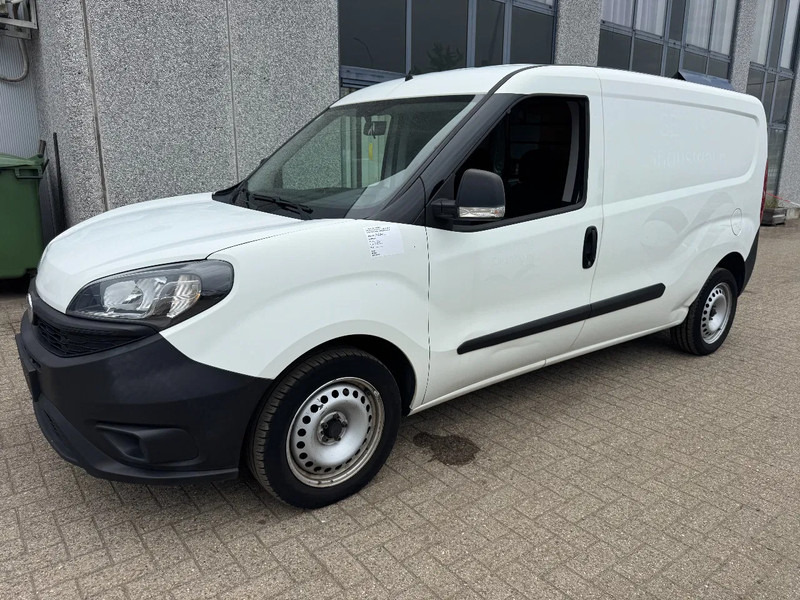 Fiat Doblò **EURO 6B-AIRCO** - 소형 밴 : 사진 1 Fiat Doblò **EURO 6B-AIRCO** - 소형 밴 : 사진 1