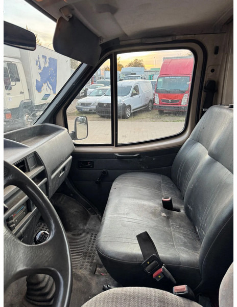 플랫베드 밴 Ford Transit **BELGIAN ORIGINE-DIESEL** : 사진 15 플랫베드 밴 Ford Transit **BELGIAN ORIGINE-DIESEL** : 사진 15