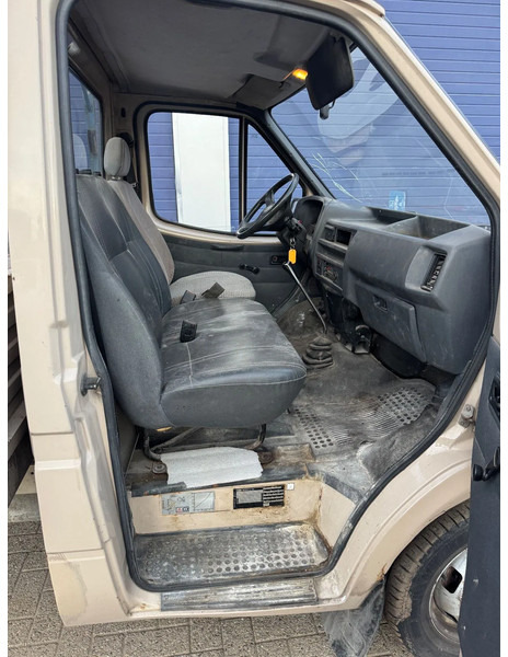 플랫베드 밴 Ford Transit **BELGIAN ORIGINE-DIESEL** : 사진 17 플랫베드 밴 Ford Transit **BELGIAN ORIGINE-DIESEL** : 사진 17