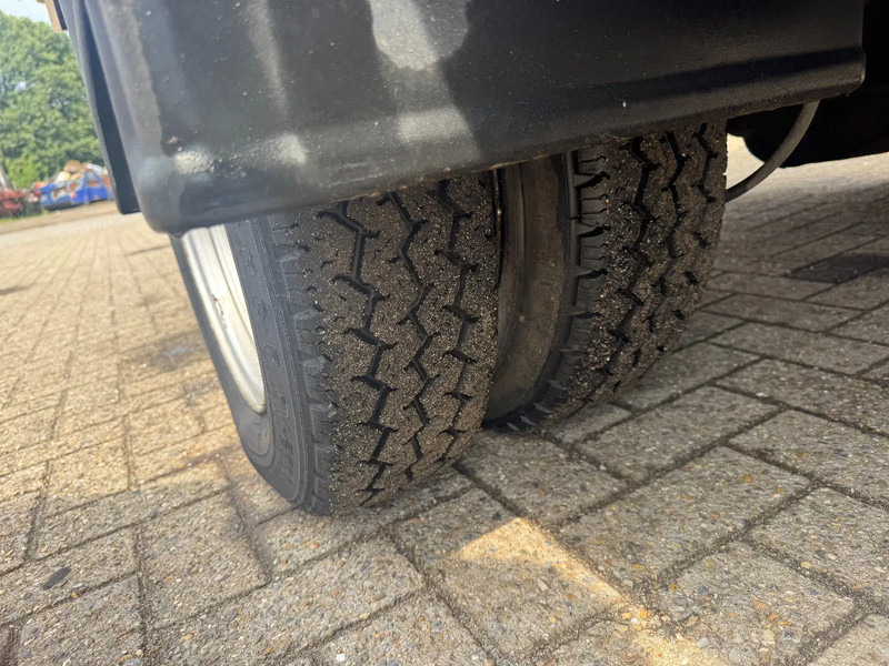 Ford Transit **ESSENCE-PETROL** - 플랫베드 밴, 콤비 밴 : 사진 5 Ford Transit **ESSENCE-PETROL** - 플랫베드 밴, 콤비 밴 : 사진 5