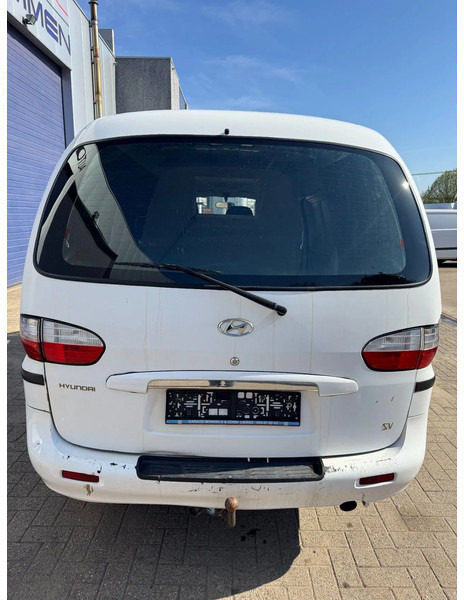Hyundai H200 - 패널 밴 : 사진 5 Hyundai H200 - 패널 밴 : 사진 5